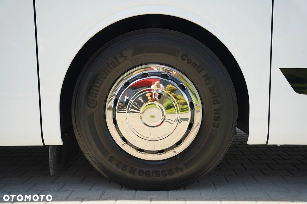 Mercedes-Benz TOURISMO RHD / EURO 6 / - 19