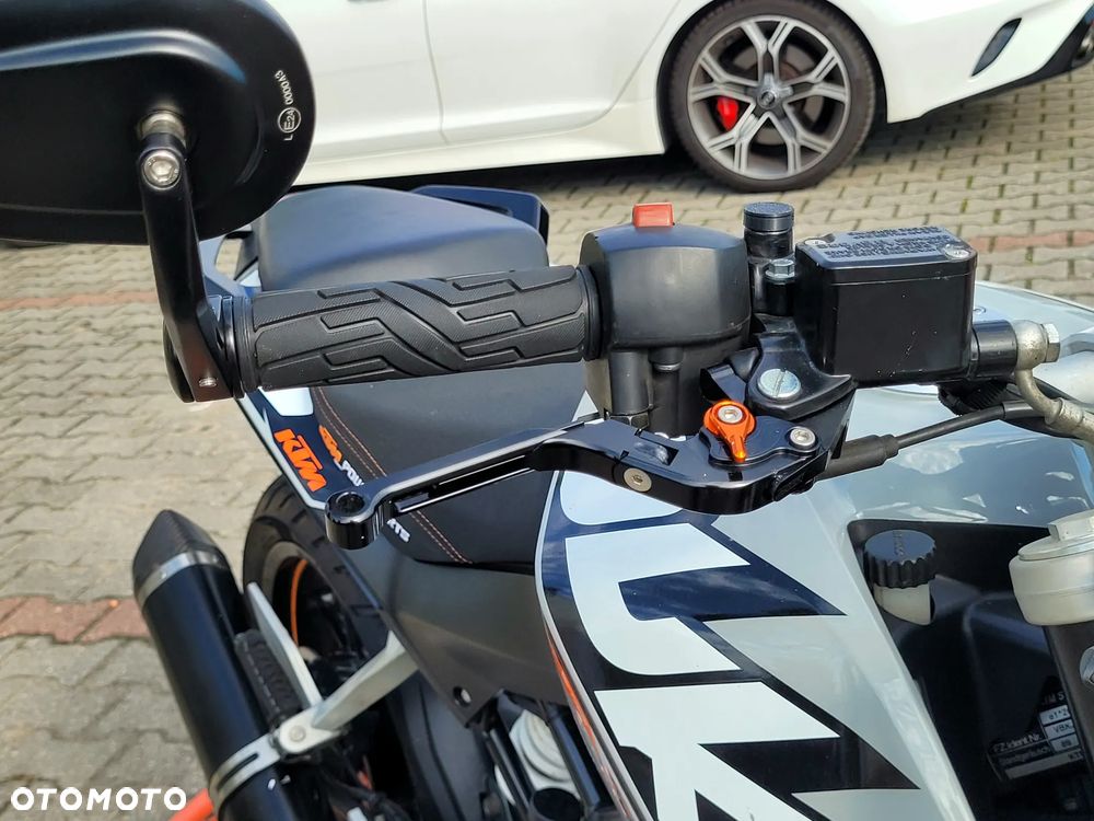 KTM Duke 125 - 18