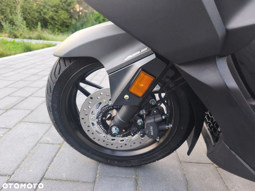 Honda NSS - 24