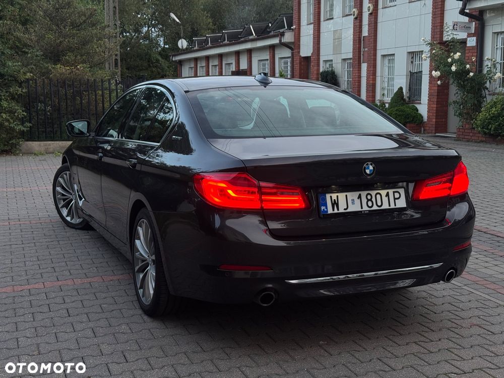 BMW Seria 5 530e iPerformance GPF Luxury Line - 4