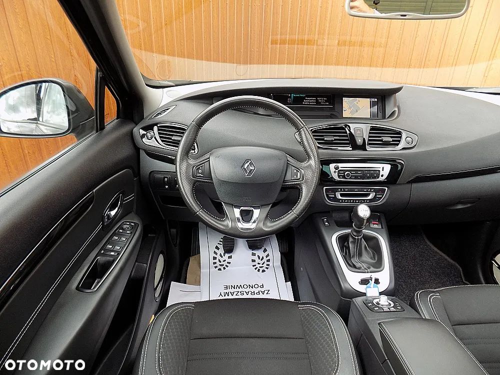 Renault Scenic ENERGY TCe 130 S&S Bose Edition - 17