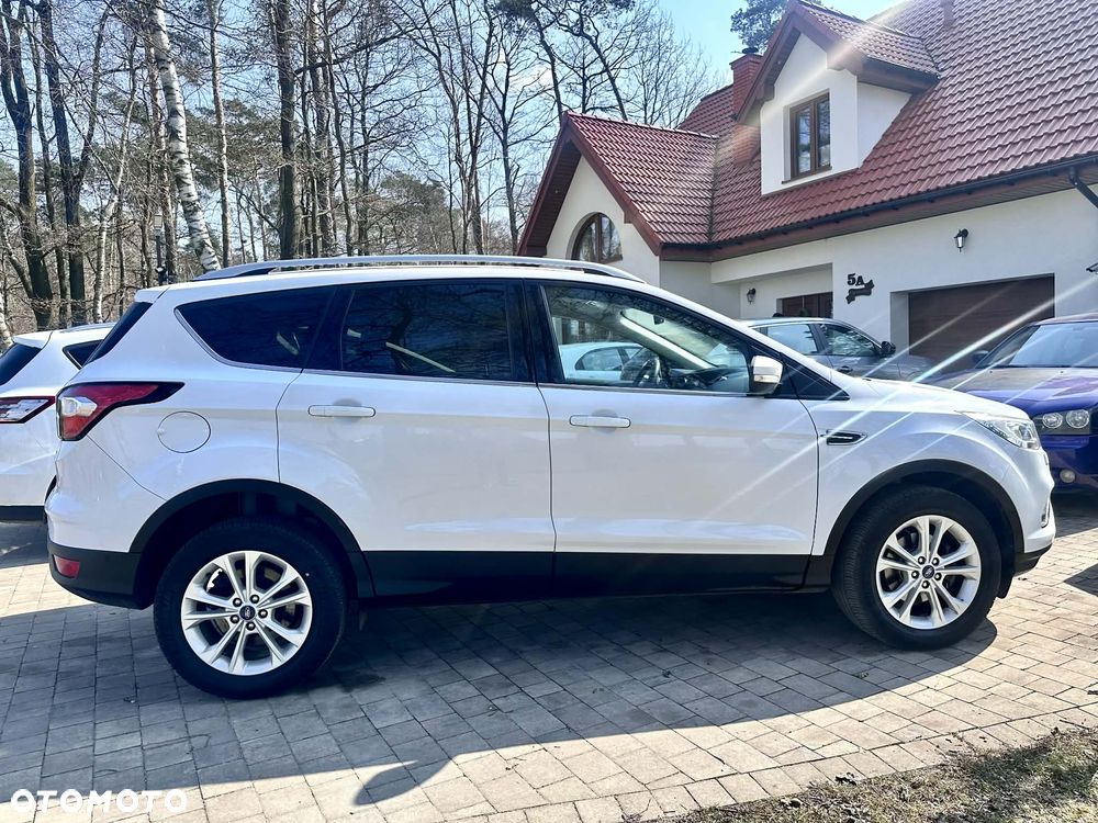 Ford Kuga - 3
