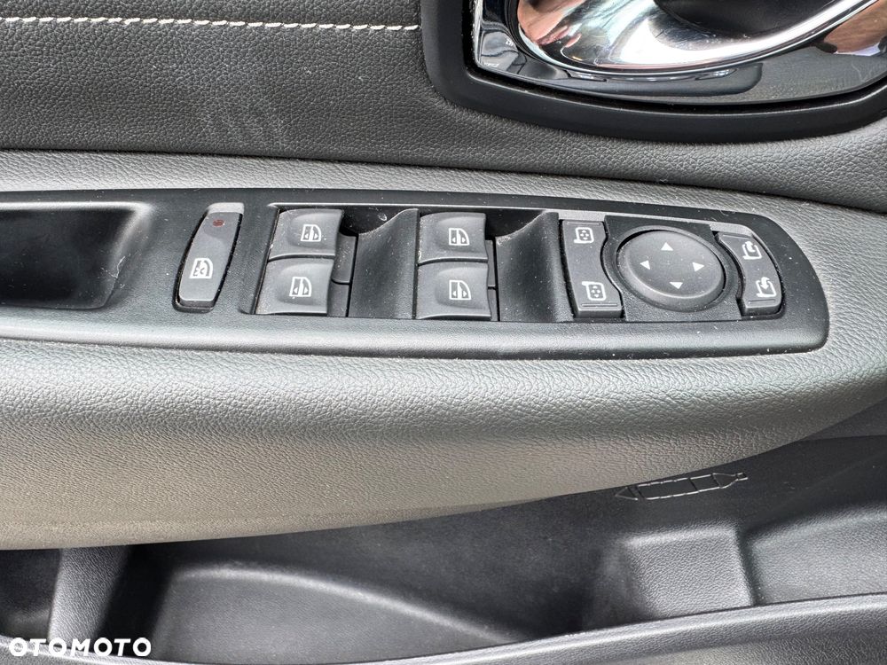 Renault Grand Scenic - 8