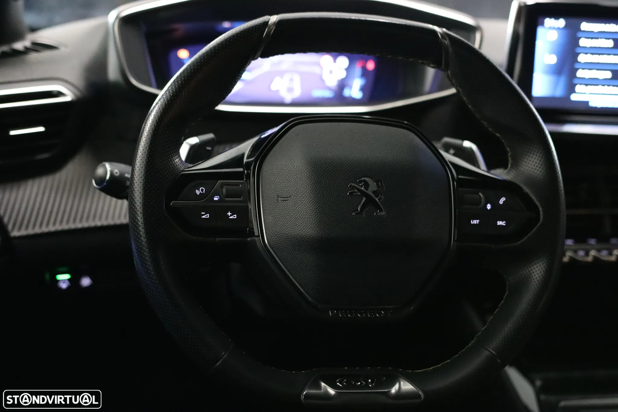 Peugeot 2008 PureTech 130 EAT8 GT - 20
