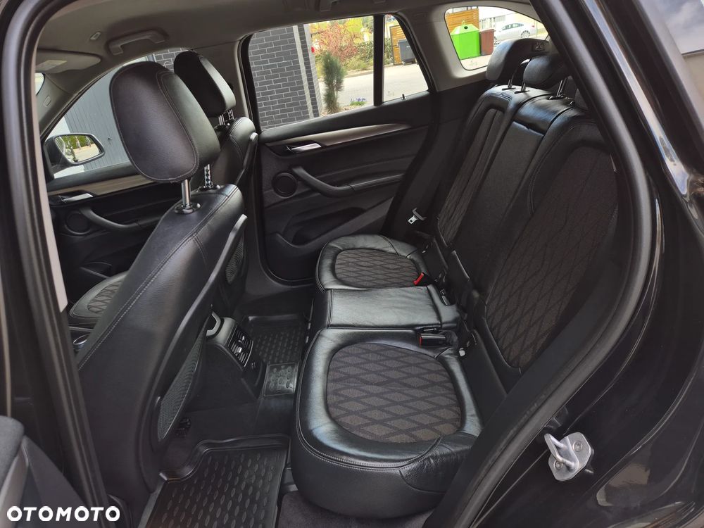 BMW X1 xDrive20d M Sport - 24