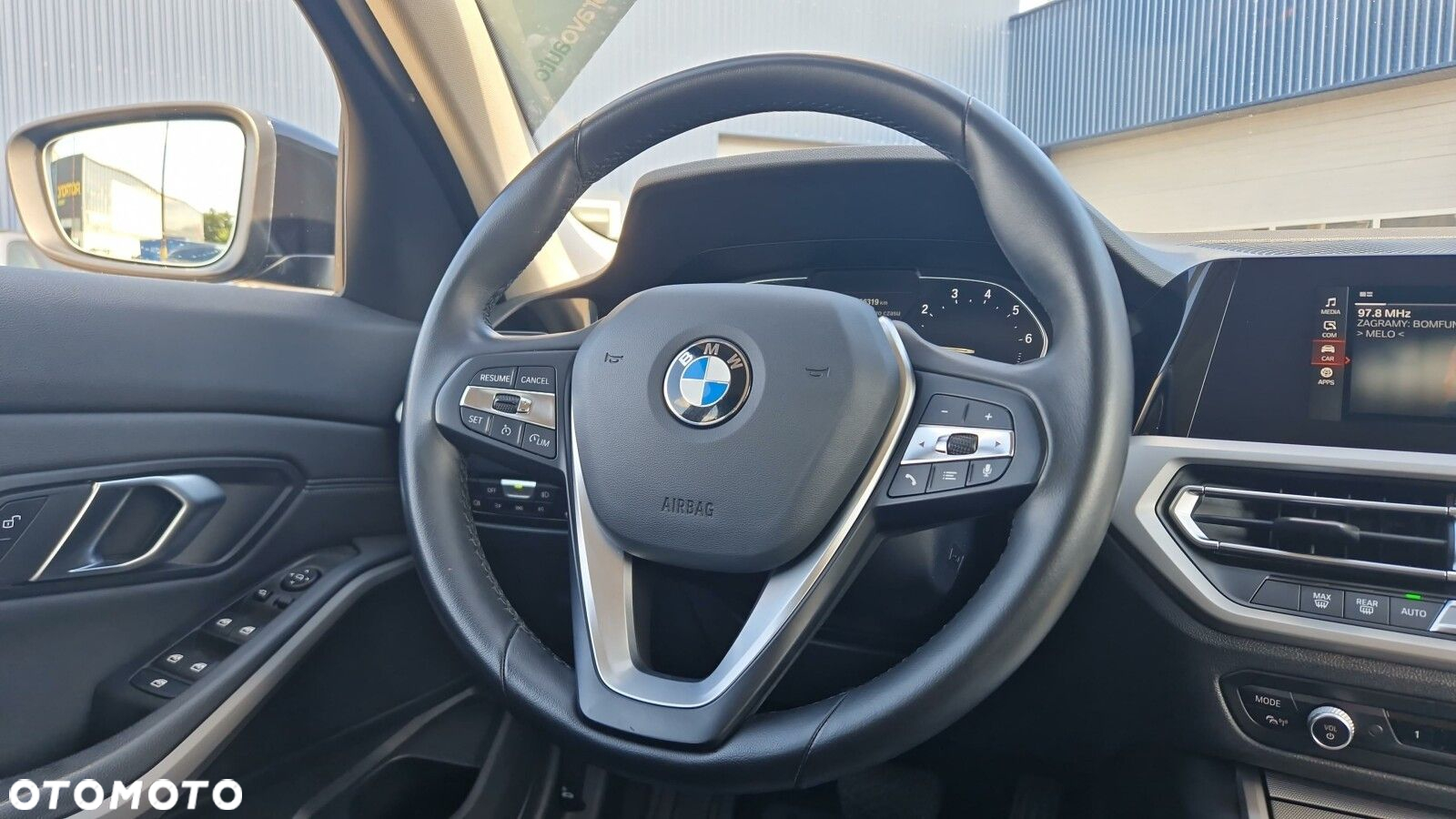 BMW Seria 3 - 22