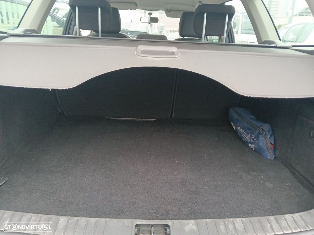 Ford Focus SW 1.6 TDCi Sport - 22