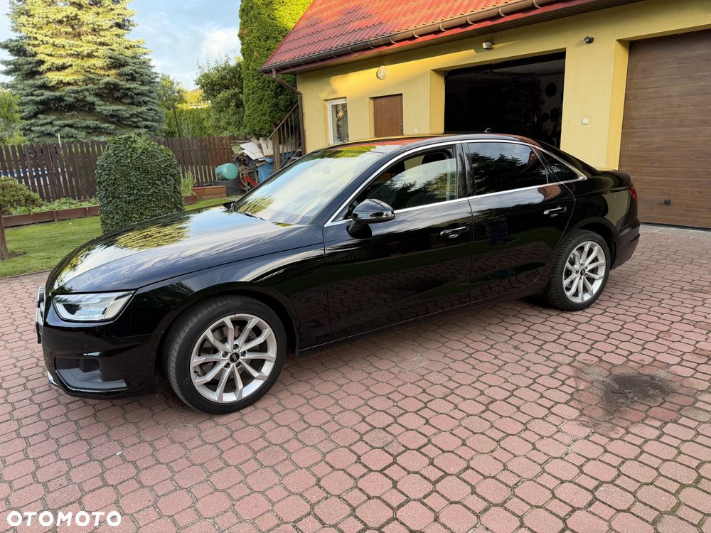 Audi A4 Limousine - 5