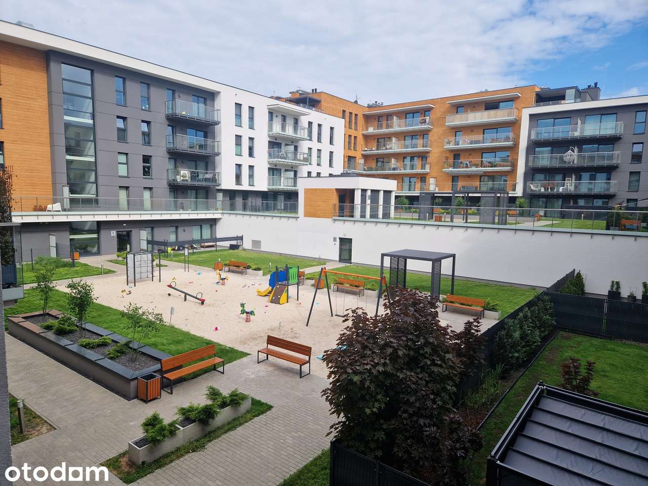 4 pokoje, 72m2, balkon, garaż, dwie łazienki, Srebrzyńska Park II