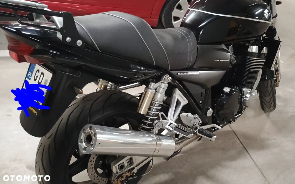 Suzuki GSX - 9