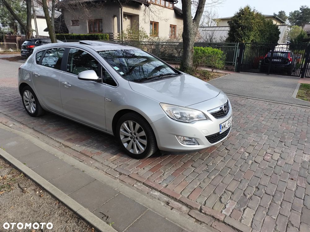 Opel Astra 1.4 T Cosmo S&S - 5