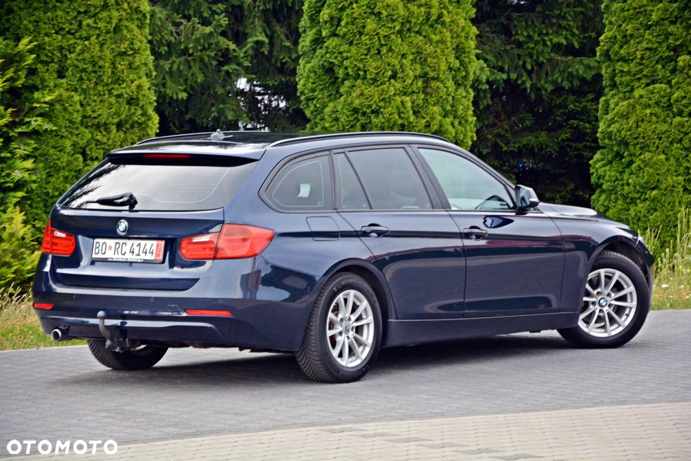 BMW Seria 3 320d Sport-Aut - 12