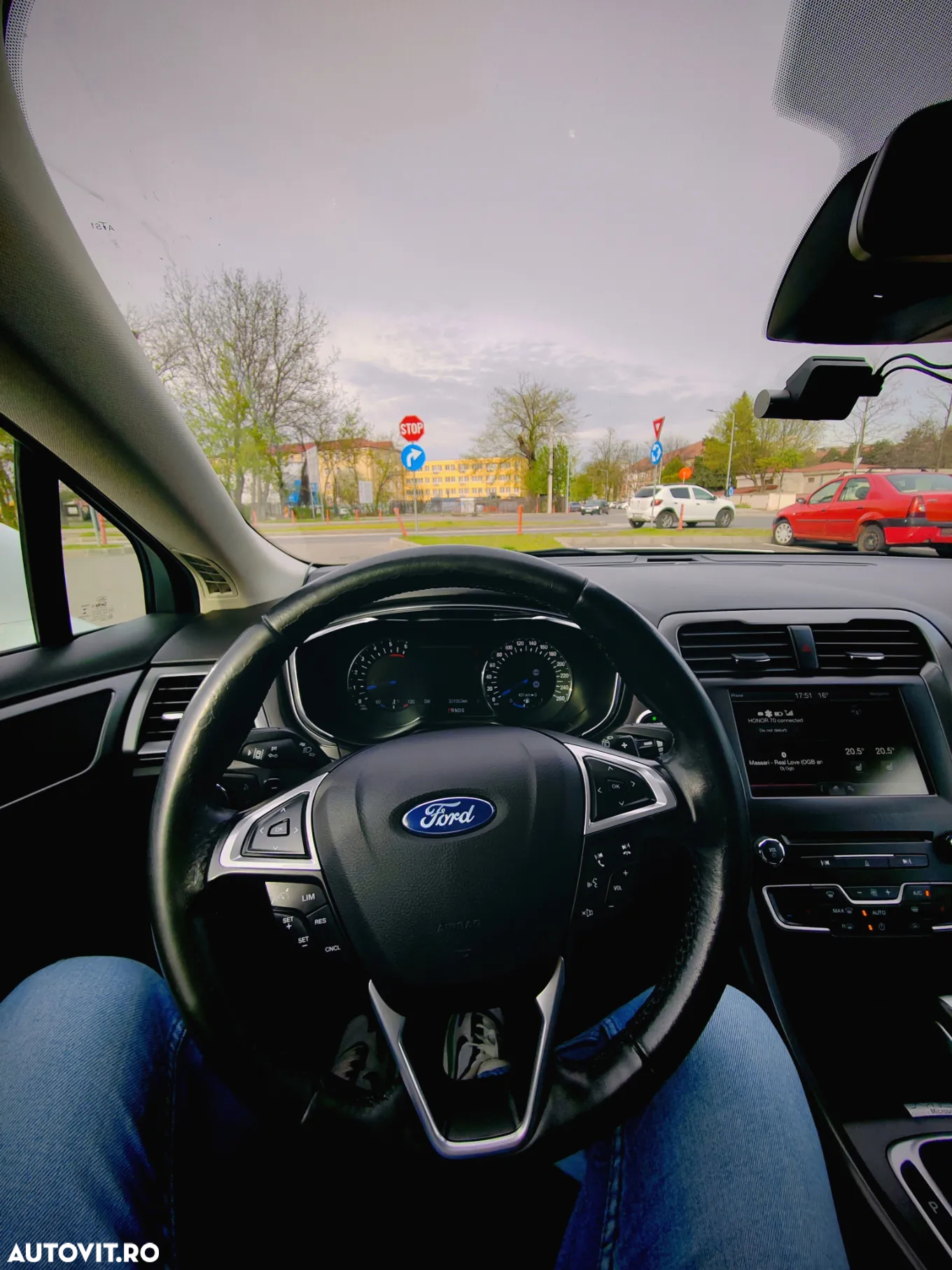 Ford Mondeo 2.0 TDCi Powershift Titanium - 11