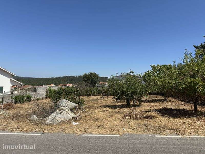 Lote para construção - Grande imagem: 2/5