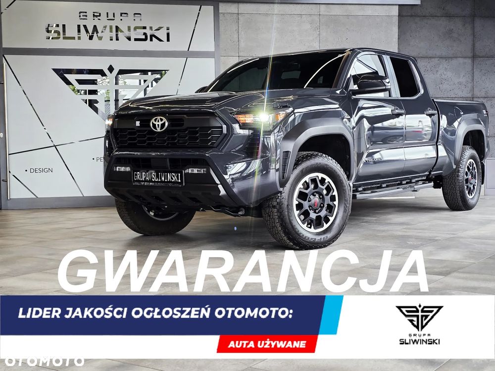 Toyota Tacoma - 2