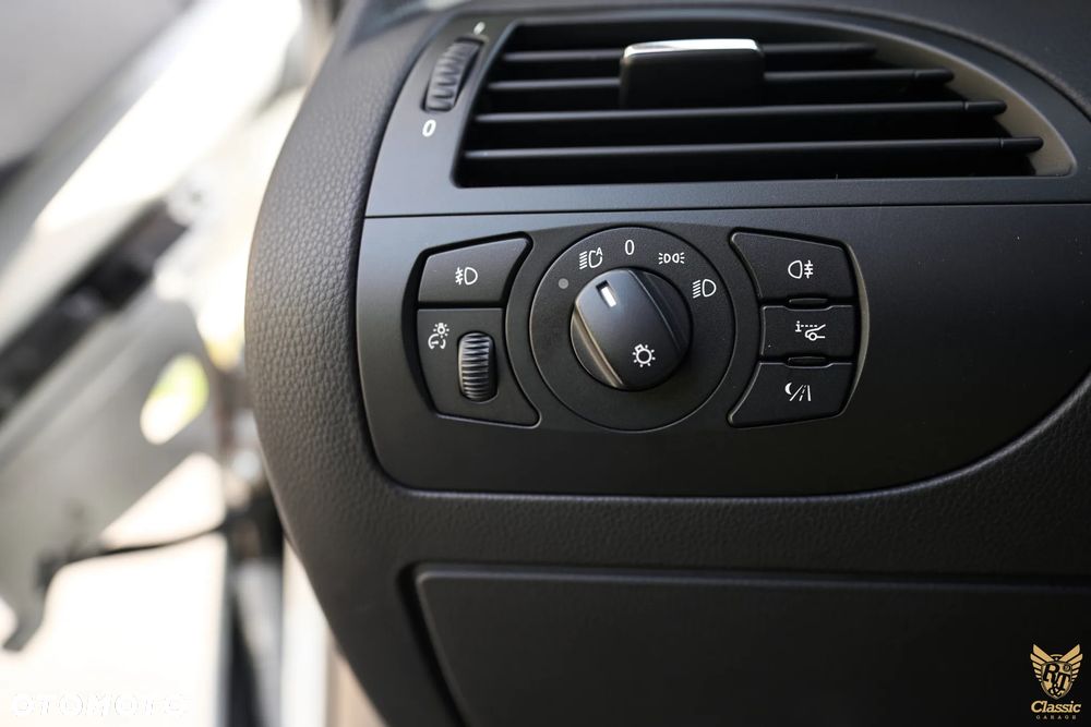 BMW Seria 6 650 i - 21