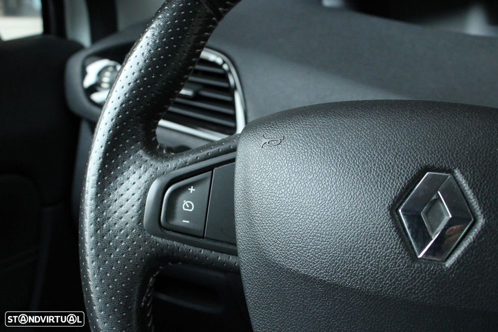 Renault Grand Scénic 1.5 dCi Bose Edition SS - 23