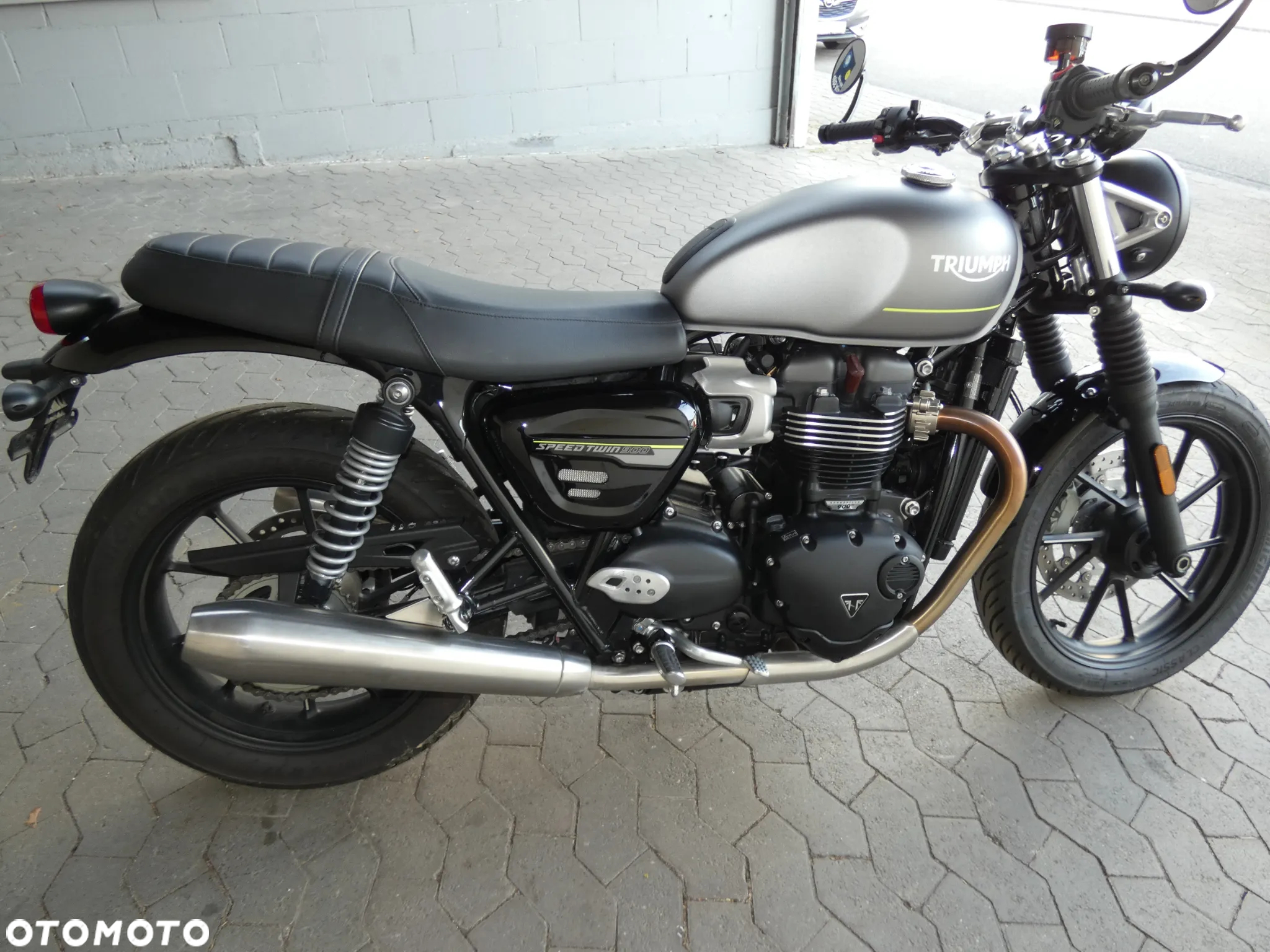 Triumph Speed Twin - 5