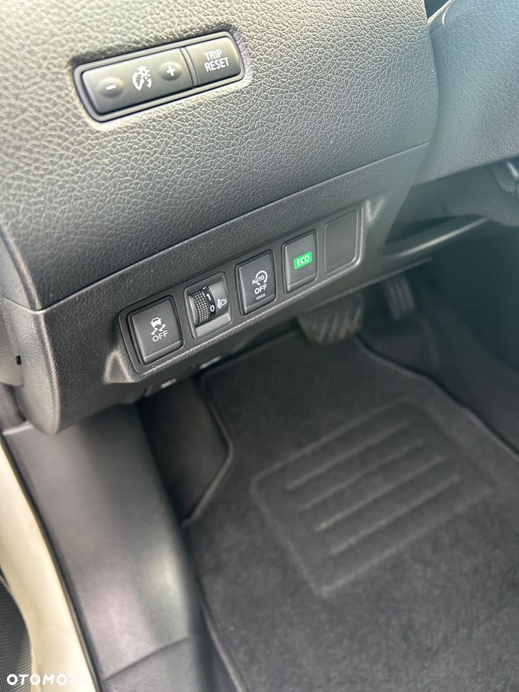 Nissan Pulsar - 18