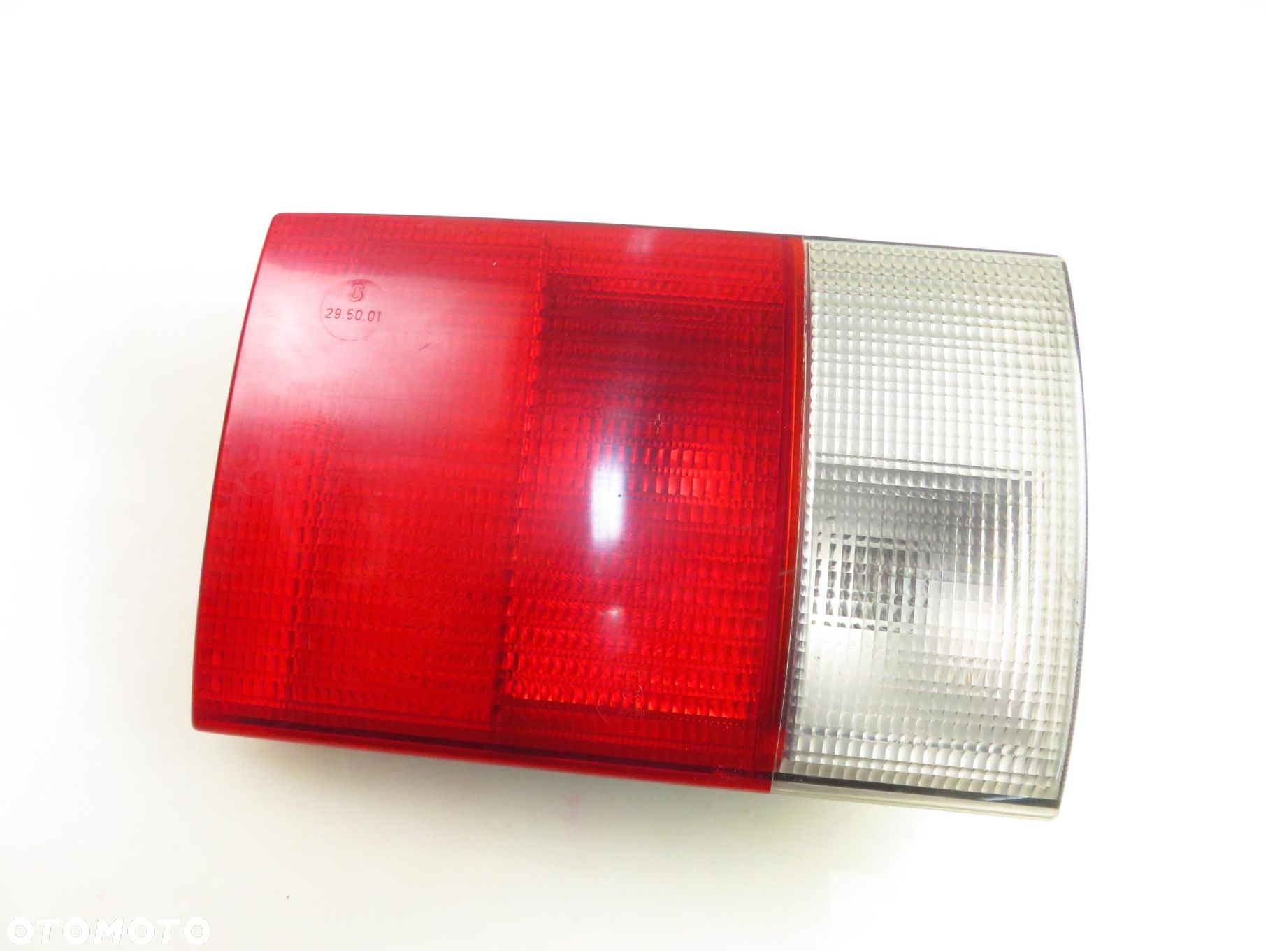 LAMPA LEWA TYLNA KLAPA AUDI 80 B4 8A0945093J - 11