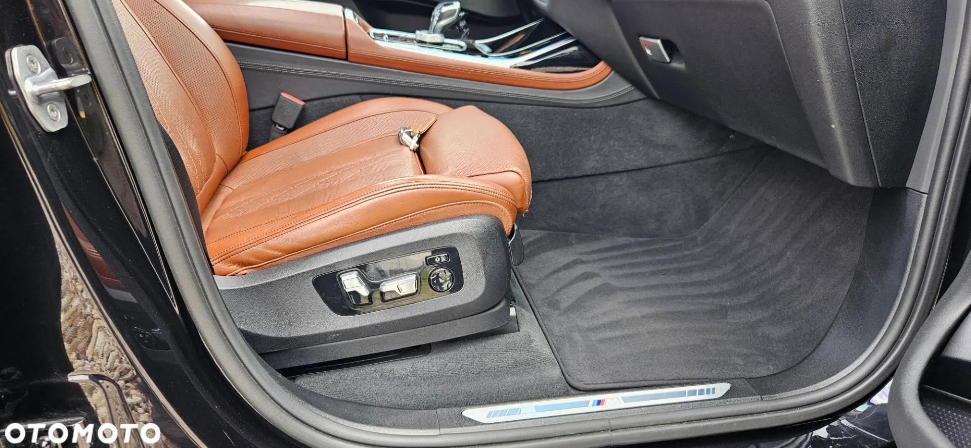 BMW X7 - 35