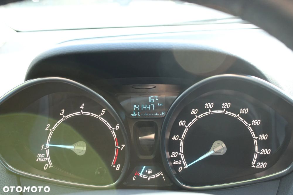 Ford B-MAX - 14