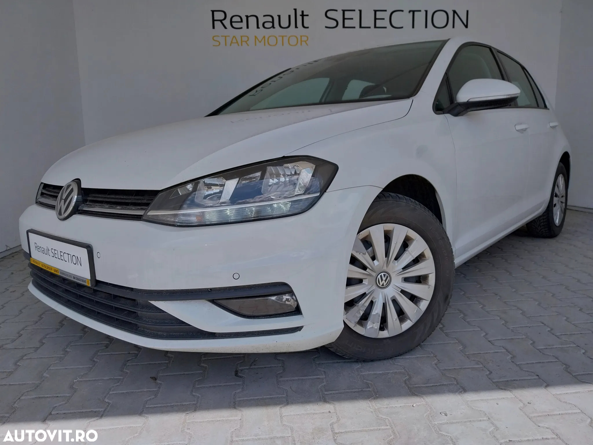 Volkswagen Golf 1.6 TDI Trendline - 16