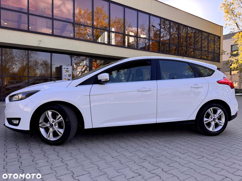 Ford Focus 1.0 EcoBoost Titanium - 4