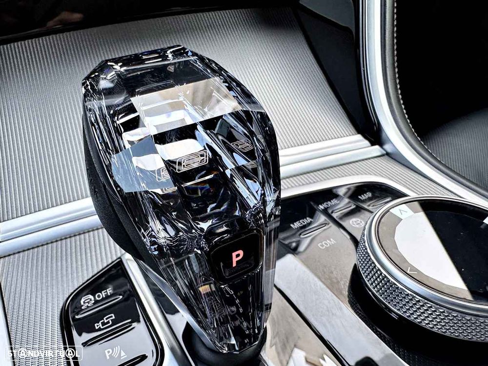 BMW M850i xDrive - 20