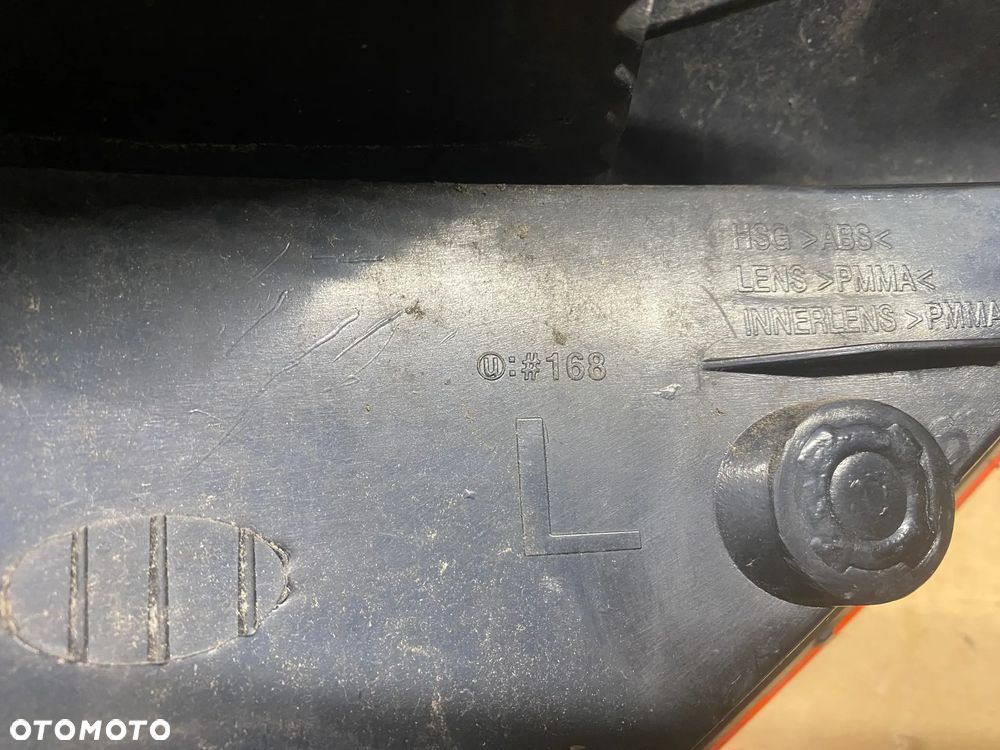 LAMPA TYLNA LEWA KIA RIO I LIFT - 6