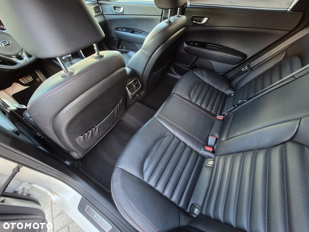 Kia Optima Sportswagon 1.7 CRDI DCT GT Line - 19