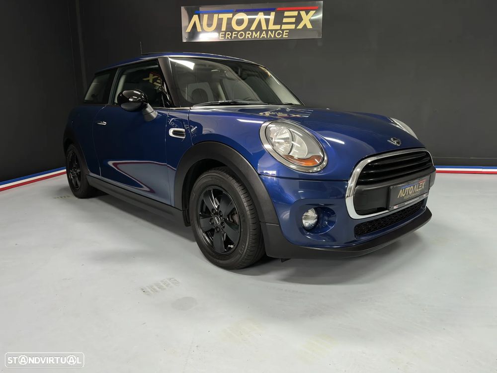 MINI 3 Portas One D Blackyard - 3