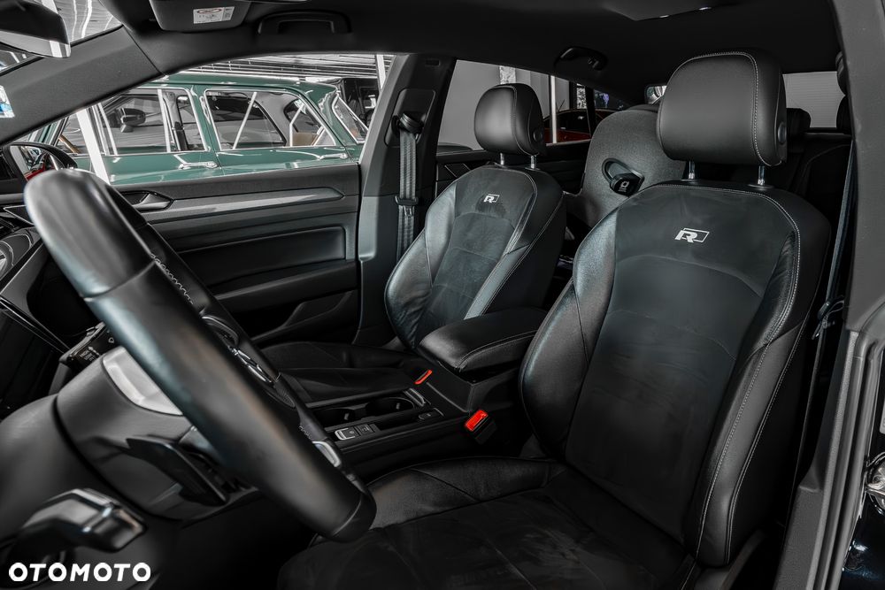 Volkswagen Arteon 2.0 TDI Bi-Turbo SCR 4Mot R-Line DSG - 8