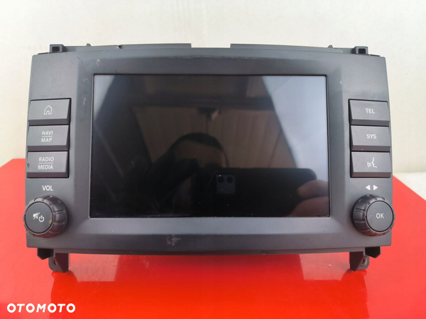 Mercedes-Benz VITO W447 EKRAN NAWIGACJA RADIO A4479001420