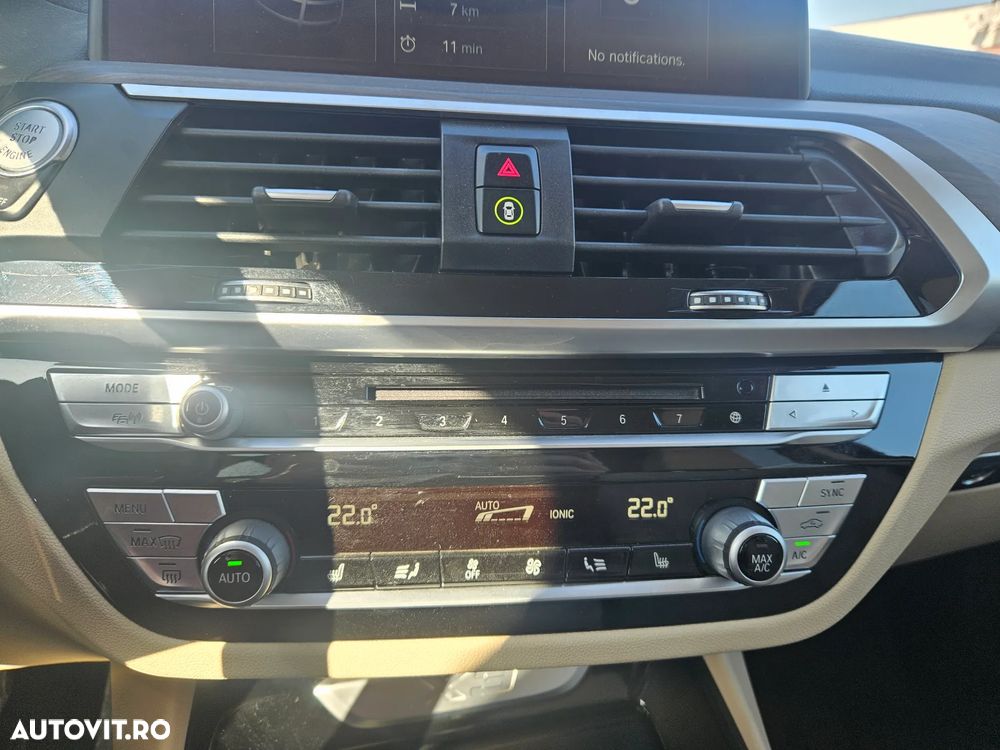 BMW X3 xDrive20d AT Luxury Line - 10