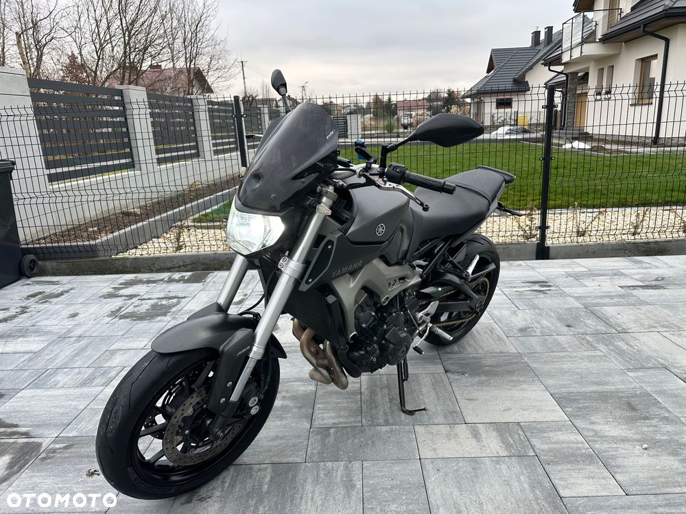 Yamaha MT - 13