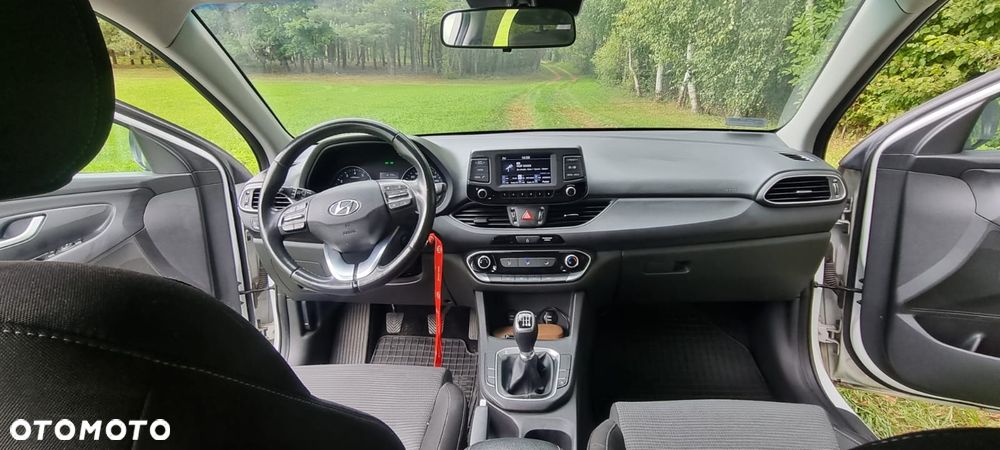 Hyundai i30 1.4 BlueDrive Classic - 5