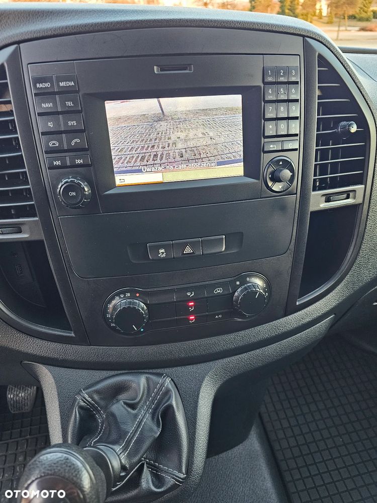 Mercedes-Benz Vito - 22