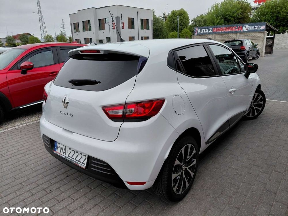 Renault Clio - 8