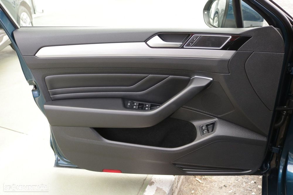 VW Passat Variant 1.4 TSI GTE Plug-in - 32