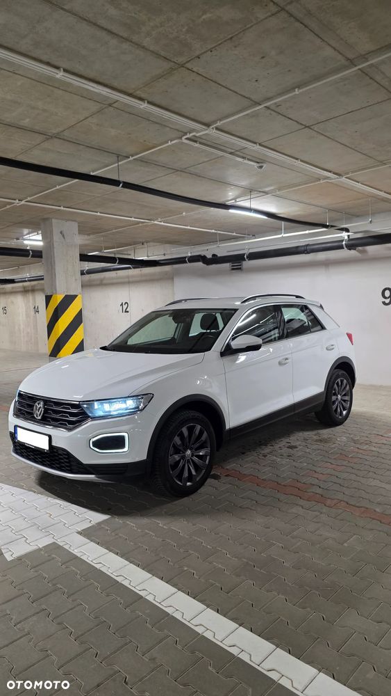 Volkswagen T-Roc 1.5 TSI ACT Advance DSG - 1