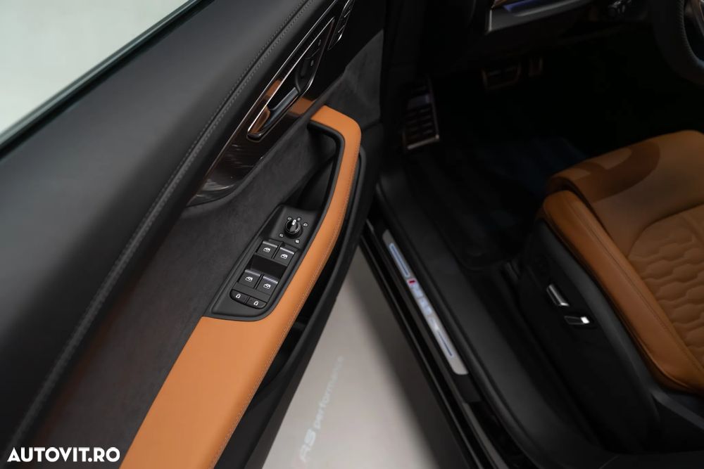 Audi RS Q8 TFSI quattro tiptronic Performance - 12