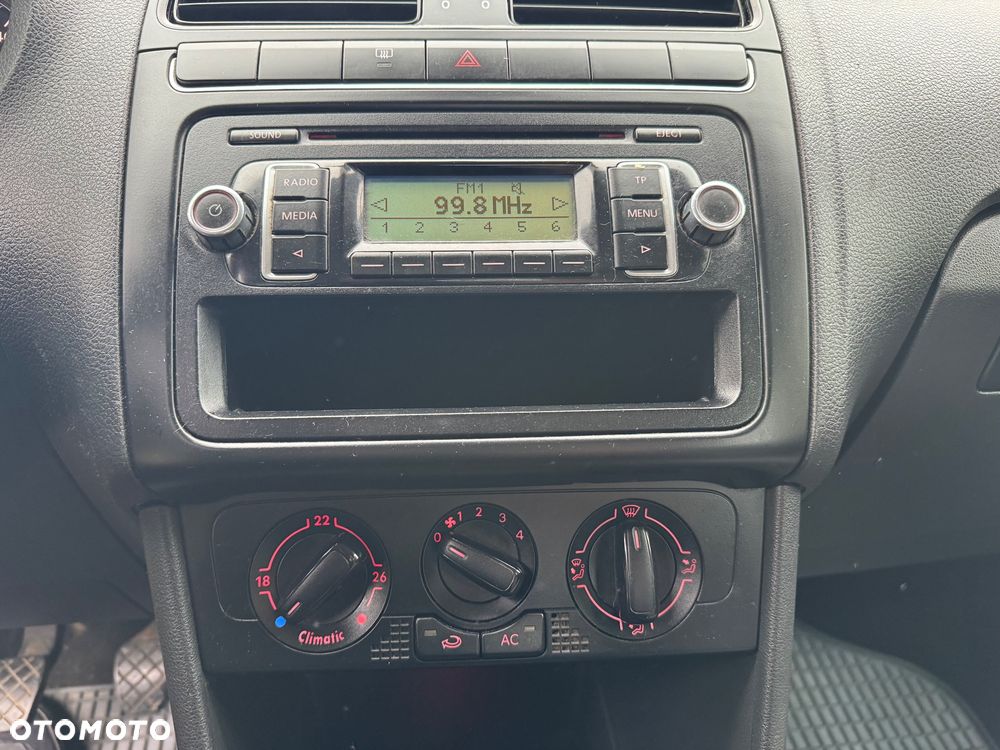 Volkswagen Polo - 10
