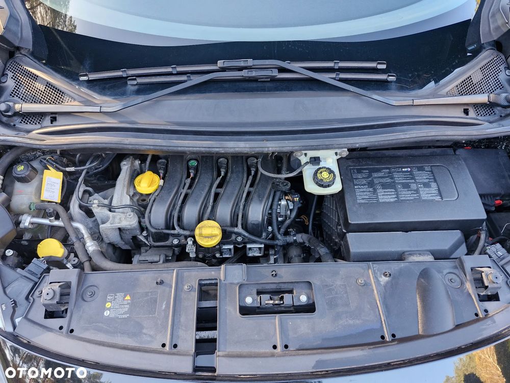 Renault Scenic 1.6 16V 110 Dynamique - 24