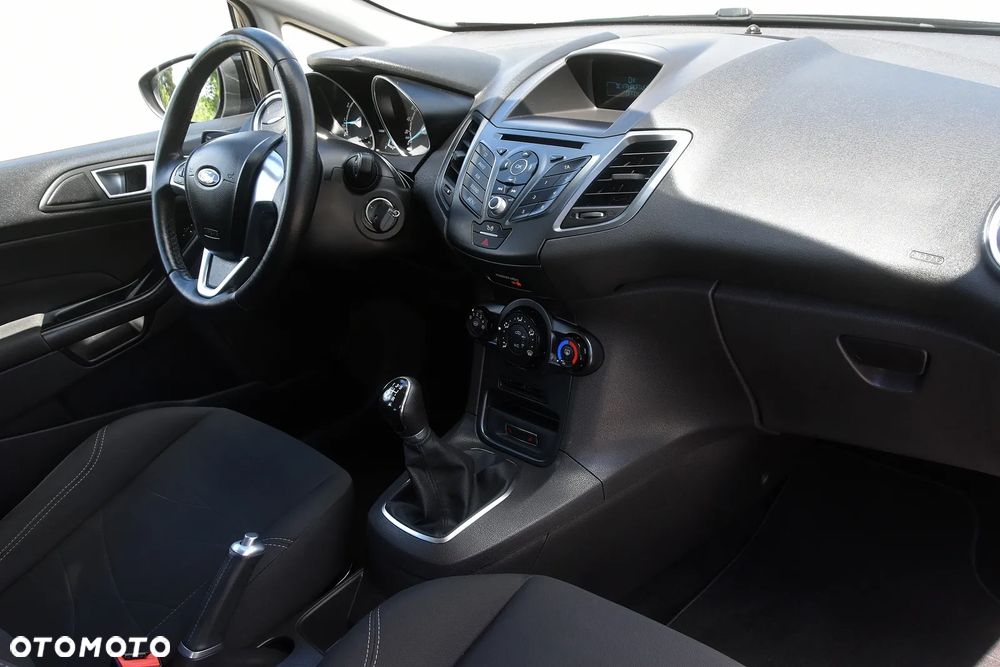 Ford Fiesta 1.25 Titanium - 22