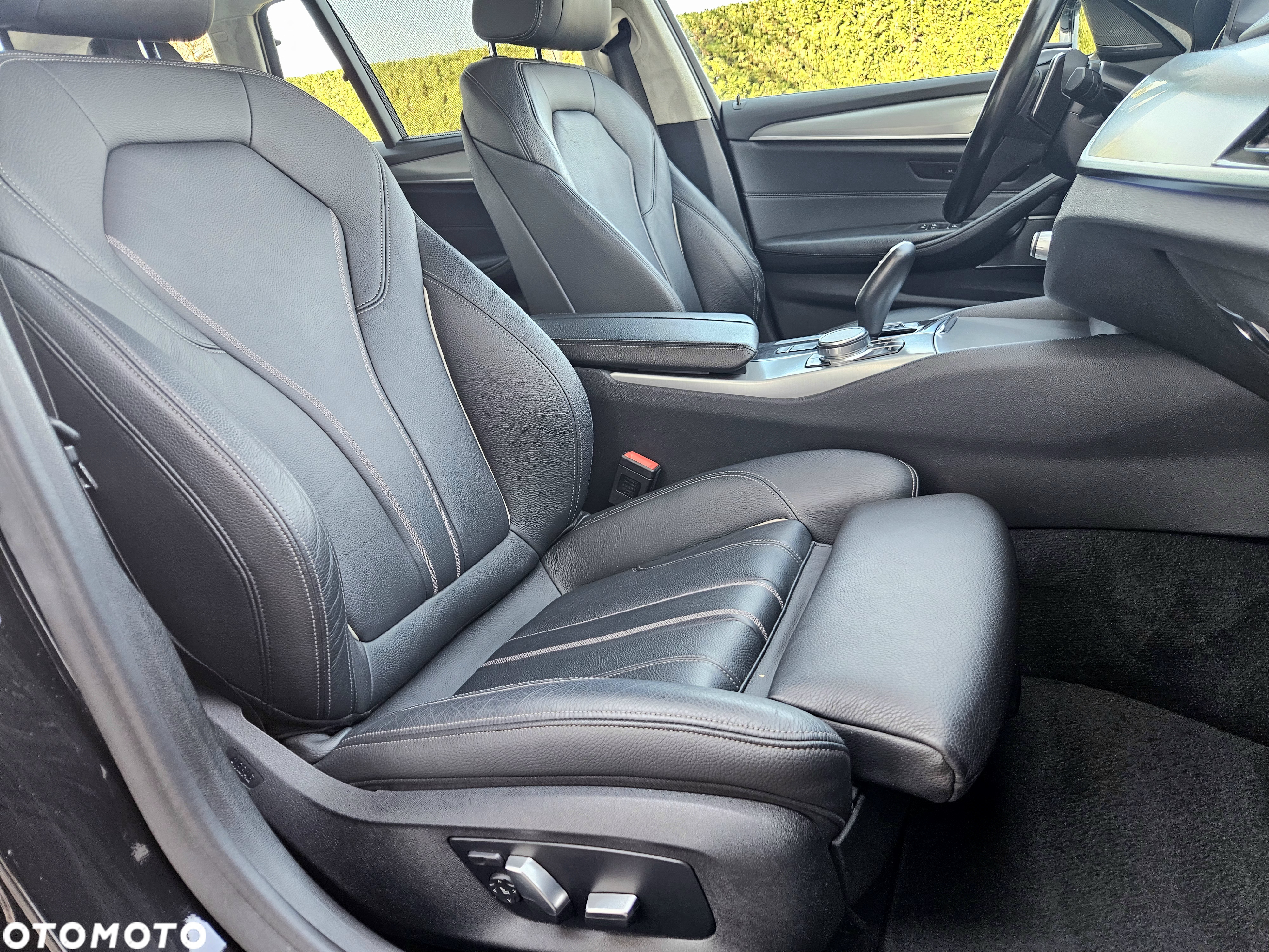 BMW Seria 5 530d xDrive Sport Line sport - 16