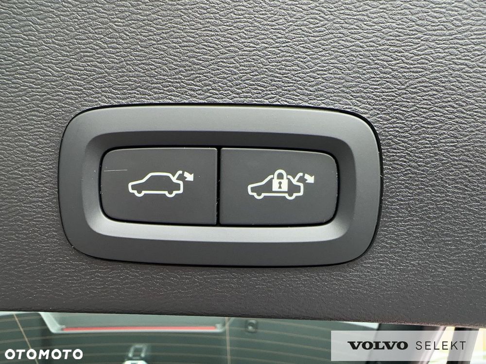 Volvo XC 40 - 21