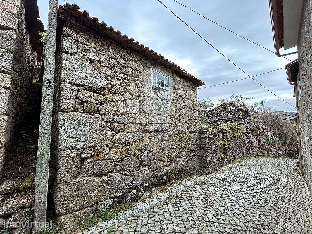 Moradia T0 para venda - Grande imagem: 2/18