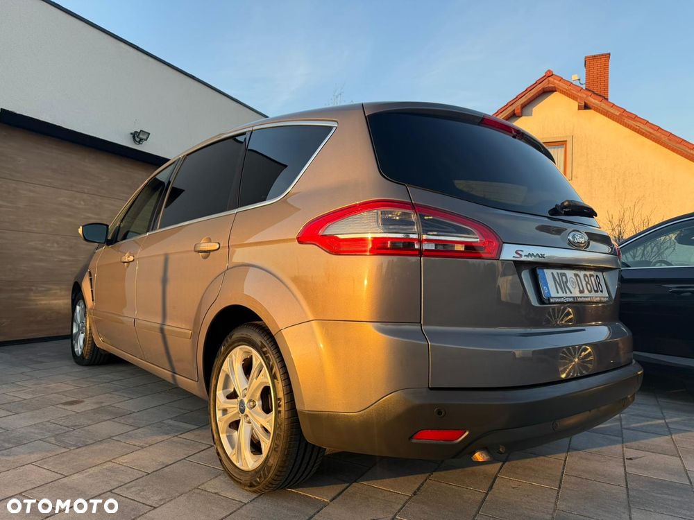 Ford S-Max 2.0 TDCi DPF Platinium X - 4