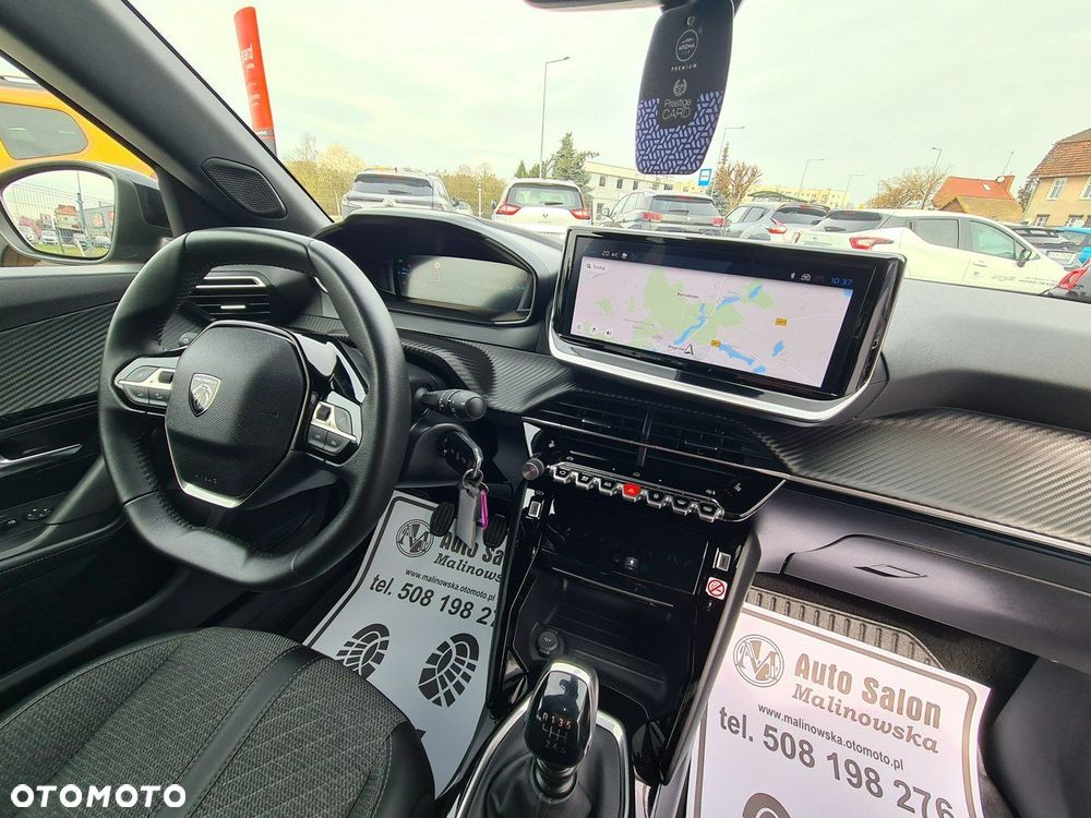 Peugeot 2008 PureTech 100 Allure S&S BVM6 - 27